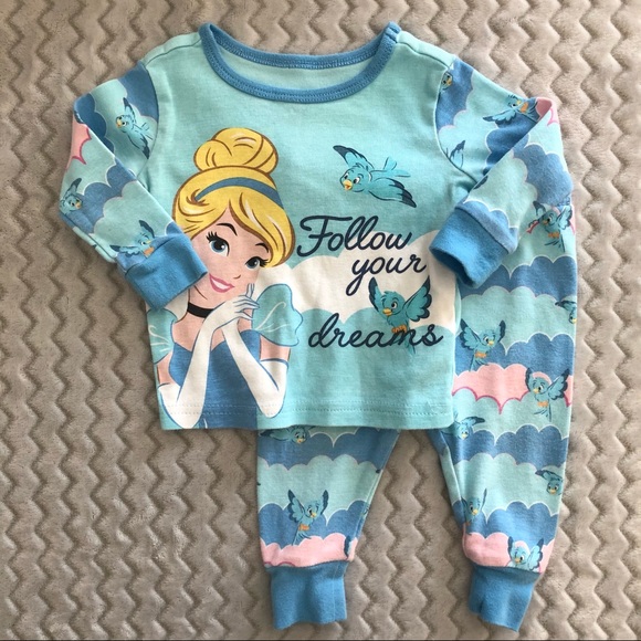 Disney | Pajamas | Disney Cinderella Pajama Set Size 92m | Poshmark